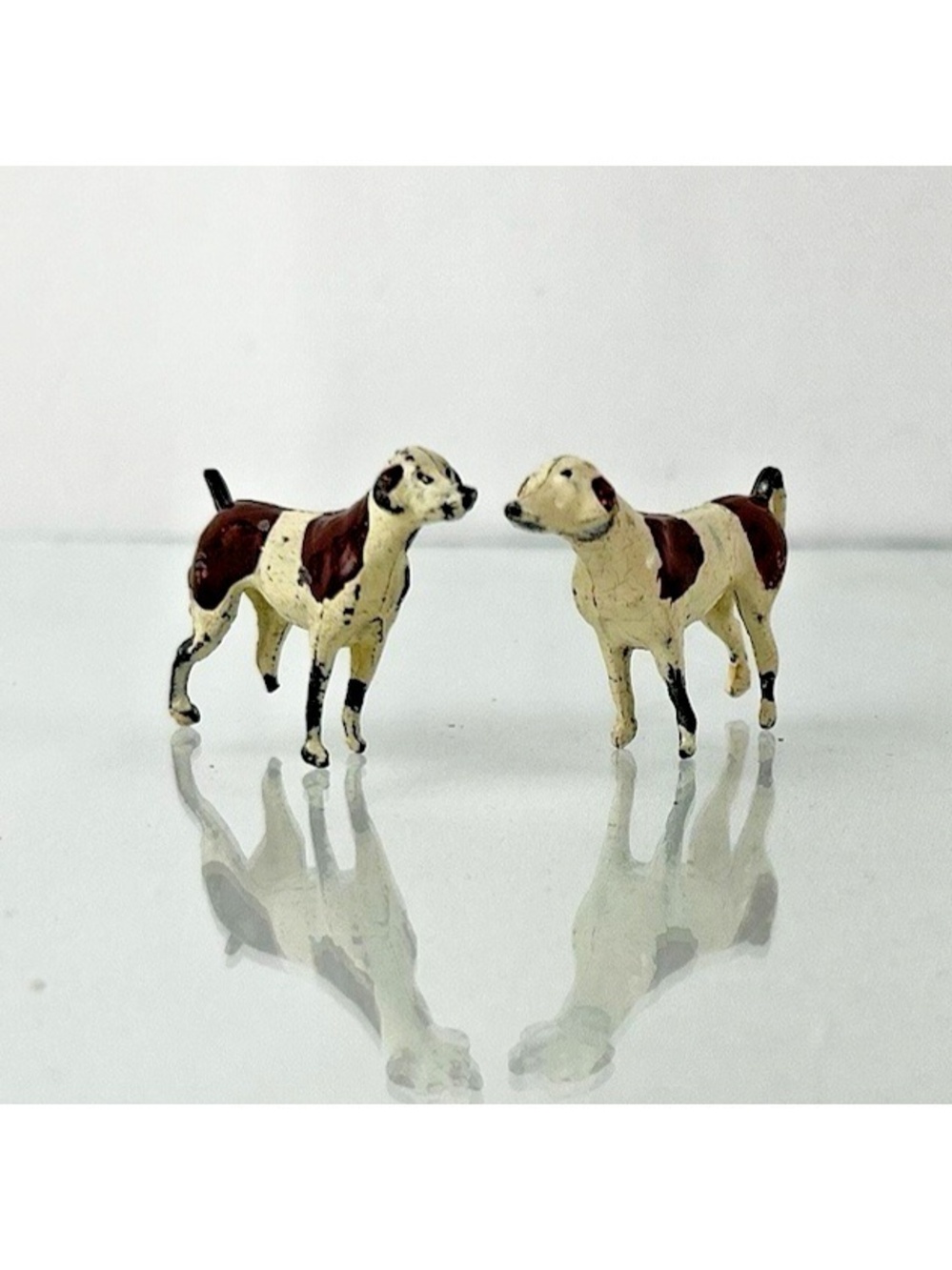 Vintage Britains Ltd Lead Metal Foxhounds Dogs Figurines Farm Animal 1.5"
